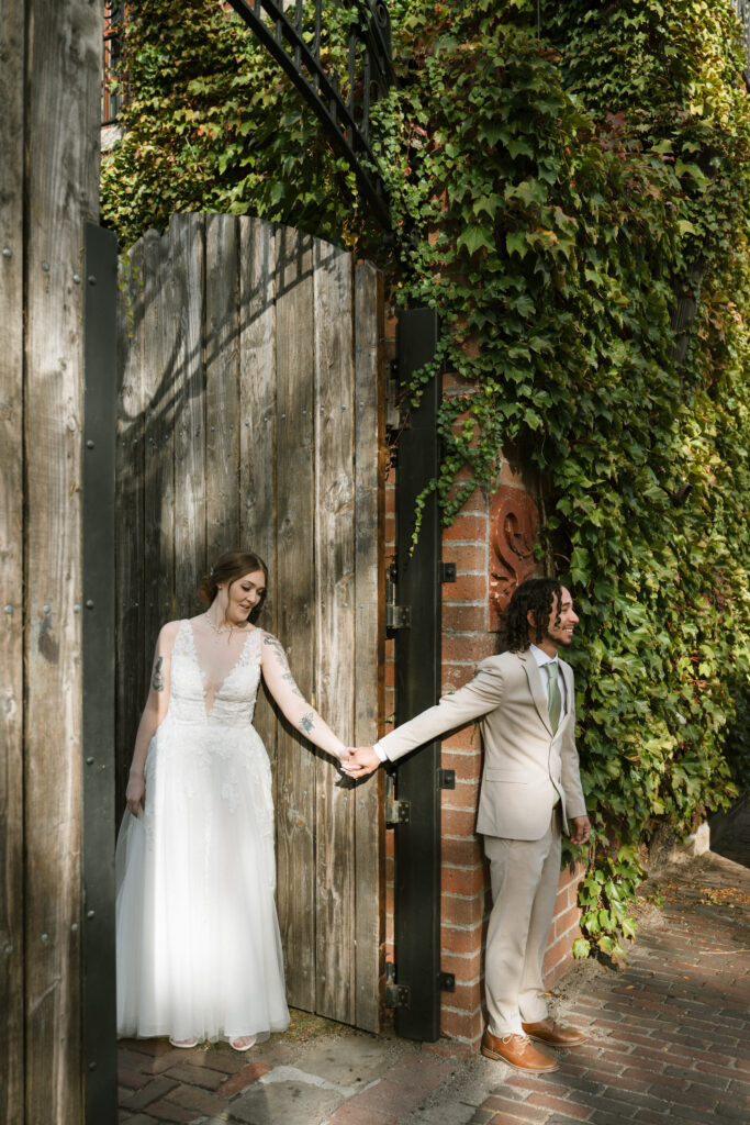 bride and groom portraits